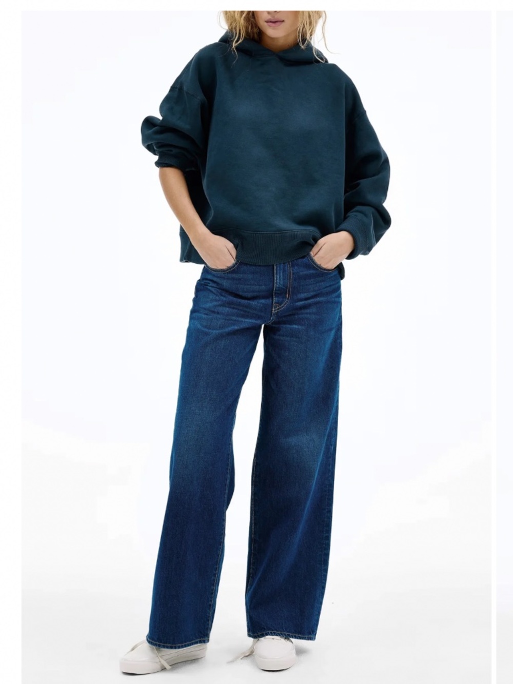 🩷 Selena ultra flattering dark denim 🩷 NWT!